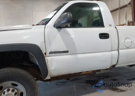 2005 Chevrolet Silverado 2500Hd Work Truck from USA, damaged, VIN 1GCHK24U25E324941